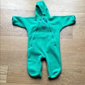 Patagonia 12 month fleece Footie